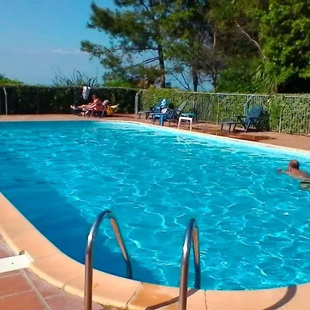 Les Marines De Apartment